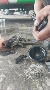 Mengganti karet vacum exhaust brake canter dan mengetest nya. #mekanik #perbaikan #exhaustbrake #reel #jangkauanluas. | Asep Sajidin