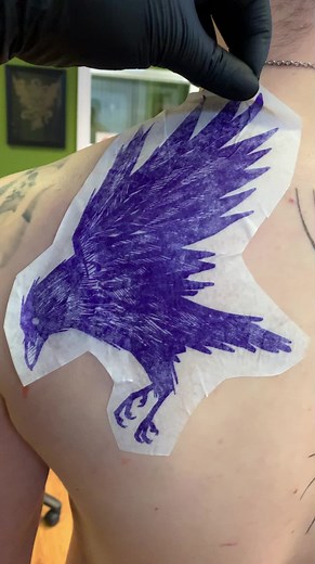 Hugin and Munin (Odin’s ravens) for Ben#huginandmunin #huginnandmuninn #huginn #muninn #raven #raventattoo #ravens #corvids #birdtattoos #odinsravens #norsetattoo #norsemythology #runes #runetattoo #boldtattoos #blackworktattoo #tattooart #uktattooartists #tattoos #tattoovideos