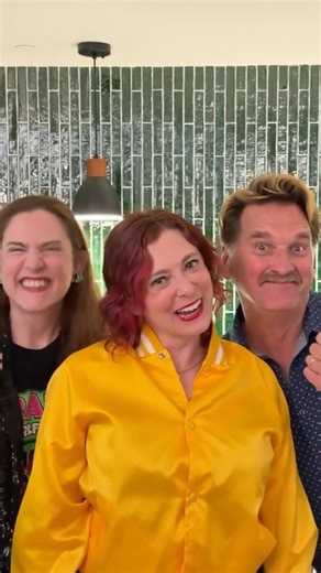 the crazy ex girlfriend cast are still perfection 10 (ish) years later. #NetflixisJokeFest
