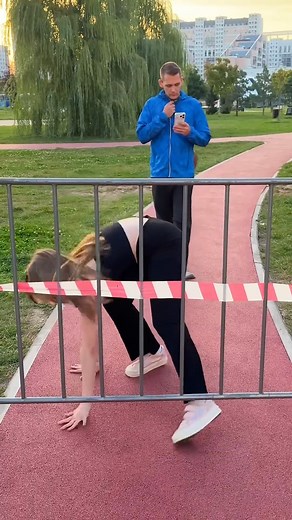 Wait for it 😳 | Successful Den