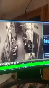 13K views · 44 reactions | info min, pencuri sandal di kost kost jl. monumen emmy saelan 3A. mengincar/ mencuri sandal crocs ( sandal kodok) mulai beraksi jam 1-2 tengah malam sudah beberapa sandal hilang di kost saya setiap malam Kiriman warga | Makassar Info Terkini | Facebook