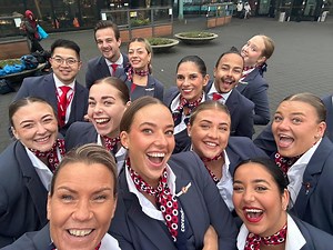 Onze Cabin Crew wenst je fijne kerstdagen! ♥️🎄 | Corendon
