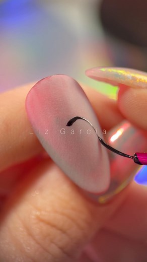 165K views · 3.4K reactions | Que no se te peguen los efectos ! Y de paso has un diseño navideño bien chulo #nails #nailsofinstagram | Liz Garcia - educador artistico | Facebook