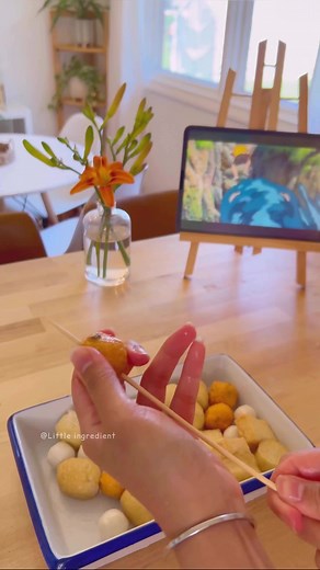 Deep fry meatballs 💛 #homecook #cookingvlog #relaxingvideo #animeaddict #cozyathome #aestheticvideos #peacefulday #asiandish #simpleliving #animelifestyle #slowliving #calmvideo | Little_ingredient