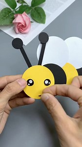 51K views · 400 reactions | Bee Crafting #paper #papercraft #diycrafts #losangeles #UnitedStates | Danet Craft | Facebook