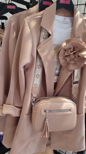 1.3K views · 37 reactions |  Prolecna kolekcija BENEFIT Store® .  Odeća za Vaš poseban LOOK <3 .  Porudžbine i pitanja INBOX . Svi modeli uskoro na stranici __________________________ ✅Moguća zamena . ✅ SIGURNA TRGOVINA .  Dostavlja brza pošta | Benefit Store | Facebook