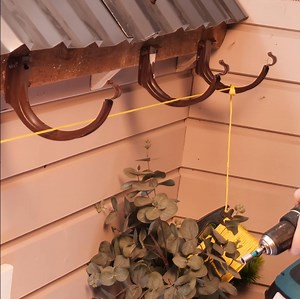 1.4M views · 1.7K reactions | How To Install Rain Gutter | Creative Panda | Facebook