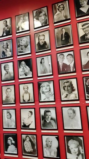 #part3 #hollywood #museum at the #maxfactor building in #california #blonde Rocky Altgilbers Penelope Altgilbers Sarah Holliday Junior Bradney | Rachael Altgilbers | Facebook