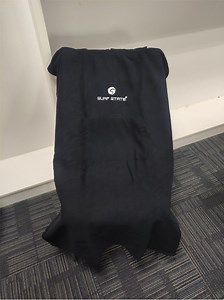 [Hot Item] 100%Polyester Black Single-Sided Print Cloak