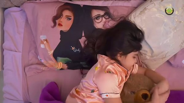 31K views · 1.4K reactions | مع بداية العام الدراسي الجديد نحتضن الشمس وطموحنا بوسع الكون | وزارة التربية العراقية | Facebook