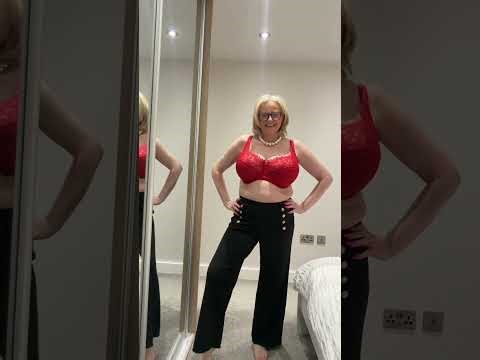 GRWM - which Bra/panties to wear for dinner ?