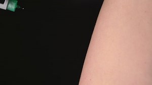 Doktor, Krankenschwester, Patient. Injektionsdosis aus dem: Stockvideos & Filmmaterial (100 % lizenzfrei) 1085973737 | Shutterstock