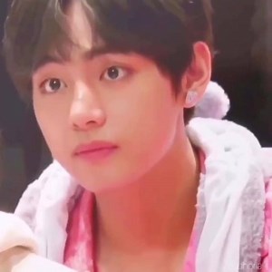 WHO CAN SAY NO TO THIS FACE 🥺🙃 TAEHYUNG MASTERED THE ART OF PUPPY DOG EYES 🥺 -Mine💜 | Best of Taekook - Love is Mutual