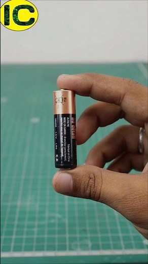 AAA Battery🔋 Hack #hacks #battery