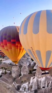 Planning a trip to Cappadocia? Discover the top unforgettable things to do from staying in cave hotels in Göreme to watching hot air balloons at sunrise. Explore underground cities, fairy chimney valleys, panoramic viewpoints, and more magical experiences in the heart of Turkey. #CappadociaTravel #VisitCappadocia #GoremeCaveHotels #HotAirBalloonCappadocia #DerinkuyuUndergroundCity #UchisarCastle #LoveValleyCappadocia #PasabagiValley #GoremeViewpoint #CappadociaSunrise #CappadociaSunset #ExploreT