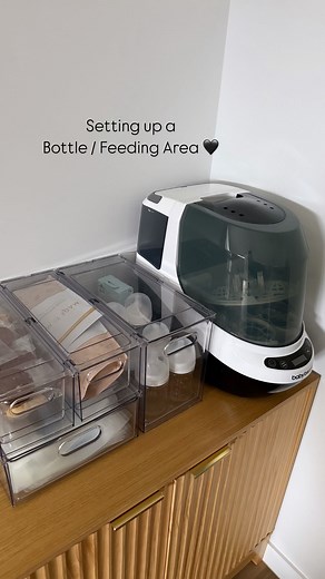 Bottle / Feeding set up 🤍 @babybrezza_australia bottle washer - first time using something like this and will let you know what I think once I start using it @pigeonbabyau glass bottles @dueformums milk storage bags Formula sachets - sometimes takes a couple days for my milk to come in so these are back up @madetomilk hot chocolate, chai latte and cookies All containers are from @kmartaus #organisedmum #organisedhome #getorganised #nesting #gettingreadyforbaby #pregnancy #pregnant | The Organis