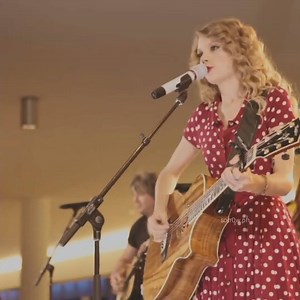 962K views · 10K reactions | Back To December - Taylor Swift | Ｓｏｒｒｏｗ | Facebook