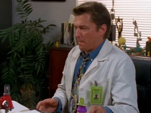 Stephanee LaFleur - Sexual Chemistry (1999)1. A scientist's formula changes him into a woman. Sexual shenanigans ensue.