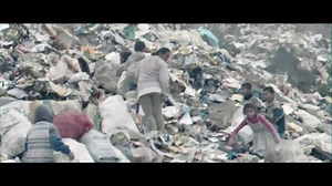 Javier Bardem, Penelope Cruz...what more could you ask for? A sneak peek for Loving Pablo starring both of them, of course. | E! News