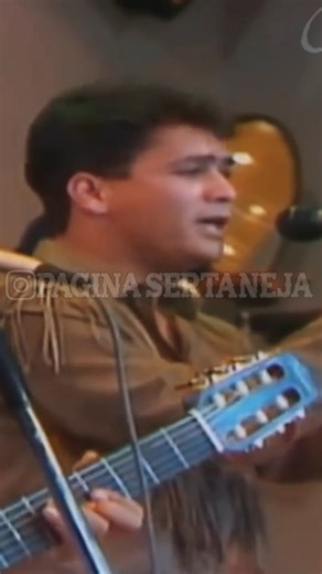 1.5K views · 18 reactions | Música: Talismã Artista: Leandro e Leonardo Composição: Michael Sullivan/ Paulo Massadas | Página Sertaneja | Facebook