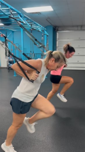 If you’ve been waiting for a sign… this is it.  From July 28 – August 2, we’re opening our doors for FREE during Start Strong Week  Here’s what’s waiting for you: ️‍♀️ Unlimited 45-minute workouts 易 Focus meetings with expert trainers 笠 Complimentary Childwatch 欄 A community that believes in you | Burn Boot Camp - Sarasota, FL | Facebook