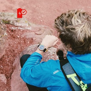 ¿Sabías que nuestro #FossilQ Hybrid Smartwatch no necesita que lo cargues para funcionar? Eso quiere decir que siempre está listo para cualquier aventura. :D https://goo.gl/JJByKp | Fossil
