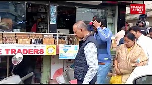 14K views · 491 reactions | SMC करेगा शहर के फुटपाथ दखल करने वालों के खिलाफ एफआईआर दर्ज । | Khabar Samay-हिंदी | Facebook