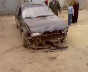 заезжая в гараж, открой сначала ворота)))