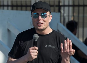 Elon Musk's Hyperloop Challenged by Richard Branson's Virgin Hyperloop