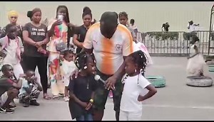 2.6K views · 382 reactions | Papitou et ses camarades | Papitou Humoriste | Facebook