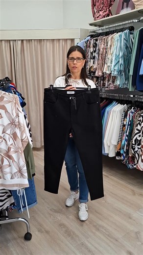 🍂👖🍂 Új őszi La Chére, Miss Extrem farmerek és laza szabású Rucy Fashion felsők is érkeztek üzletünkbe! 🍂👖🍂 Érdemes benézni, mert sok újdonsággal várlak Benneteket! 📍 Marion Divatáru Debrecen, Rákóczi u.1-5.(Fórum oldalával szemben) ⏰️NYITVATARTÁS: ♡ H-P: 9.00-18.00. □ Ebédidő: 12.00-13.00. ♡ Szombat: 9.00-12.30. #mariondivatáru #őszikollekció #magyartermékek #debrecenben #lachére #rucyfashion #trend #divat #mánia | Marion Divatáru