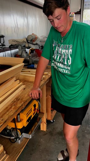 Packaging the top bar hives for transport to College Station! #GottaHappen #beehive #beekeeper #learning #Entrepreneurship #entrepreneurlife #letsgo #bees #kids #work #hot | Saint Abigail Honey