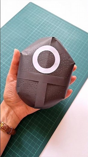 how to make a papercraft squid game mask 🎭