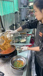 Mang ngay 1p vàng đến đây🤣 #umega #foodnamdinh | Uyên Thu Bùi