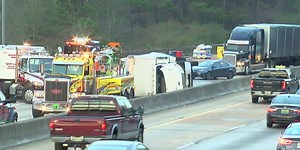 UPDATE: All lanes of I-65SB now open after box truck overturned near Hwy 31 exit