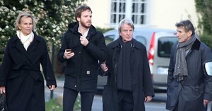 Diaporama : Affaire Olivier Duhamel : démission à Sciences Po, Alexandre Kouchner réagit avec #SciencesPorcs