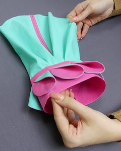 An interesting technique for sewing sleeves with a unique design | MomCut - Deutschland