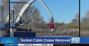Sunken boat pulled out of Sacramento River Deep Water Channel