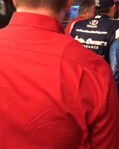 ‪SOUND UP: This crowd is pumped to congratulate Martin Truex Jr. on his #BofA500 win!! #TruexJr #NASCARPlayoffs ‬ | Falci Adaptive Motorsports