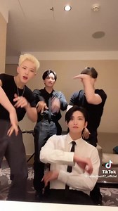 314 reactions | 220528 TIK TOK UPDATE 95z cùng HOSHI đu trend  Quá là đẹp trai đi ạ dạo này chăm lên tiktok quá bạn uiii  Mê 朗  MV ‘HOT’: https://youtu.be/gRnuFC4Ualw #HOSHI #SEVENTEEN #순영 #권순영 #호시 #ホシ  | Firester Hoshi - Like17VN | Facebook