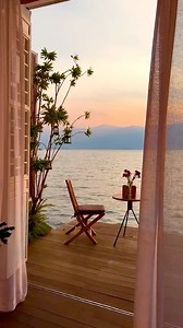 Lake House View 🌅 #beachsunset | World in my eyes