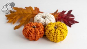 Whip up some tiny crochet pumpkins and add them to your Fall decorations. Find the written pattern on the Winding Road Crochet Blog. | Winding Road Crochet