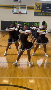 JV said it’s their turn 😍🔥 | MCHS Cheerleaders