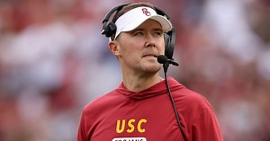 Lincoln Riley explains the unique experience of coaching so many older players