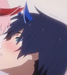 Anime Kiss Pfp Gif