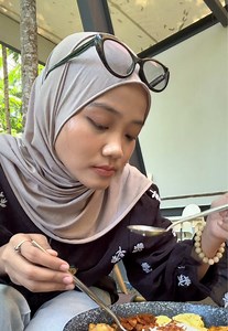 BWI Part 2: Vlog nginep murah dekat Gubeng & makan lokal