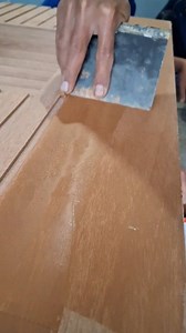 Filling wood grain with putty #woodfinishing #woodworking #interior #ducopainting #Craft #Woodcraftsman | Nurhady Senory
