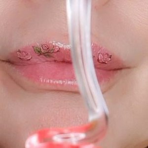 Satisfying Lips® on Instagram: "ASMR Satisfying Mwah!  . . . . . . #kiss #mwah #lips #eatingsounds #oddlysatisfying #asmreating #asmrfood #mukbangeating #mukbangasmr"