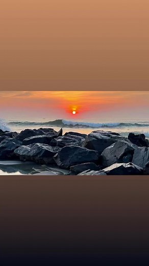 1.4K views · 131 reactions | Hampton Beach State ParkHampton , N.H.Sunrise at the jetty #hamptonbeachnh | Stephen Rideout | Facebook