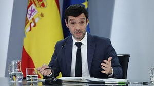 El Gobierno prohíbe el 'bombero torero' por ser "una mofa pública" para las personas con enanismo